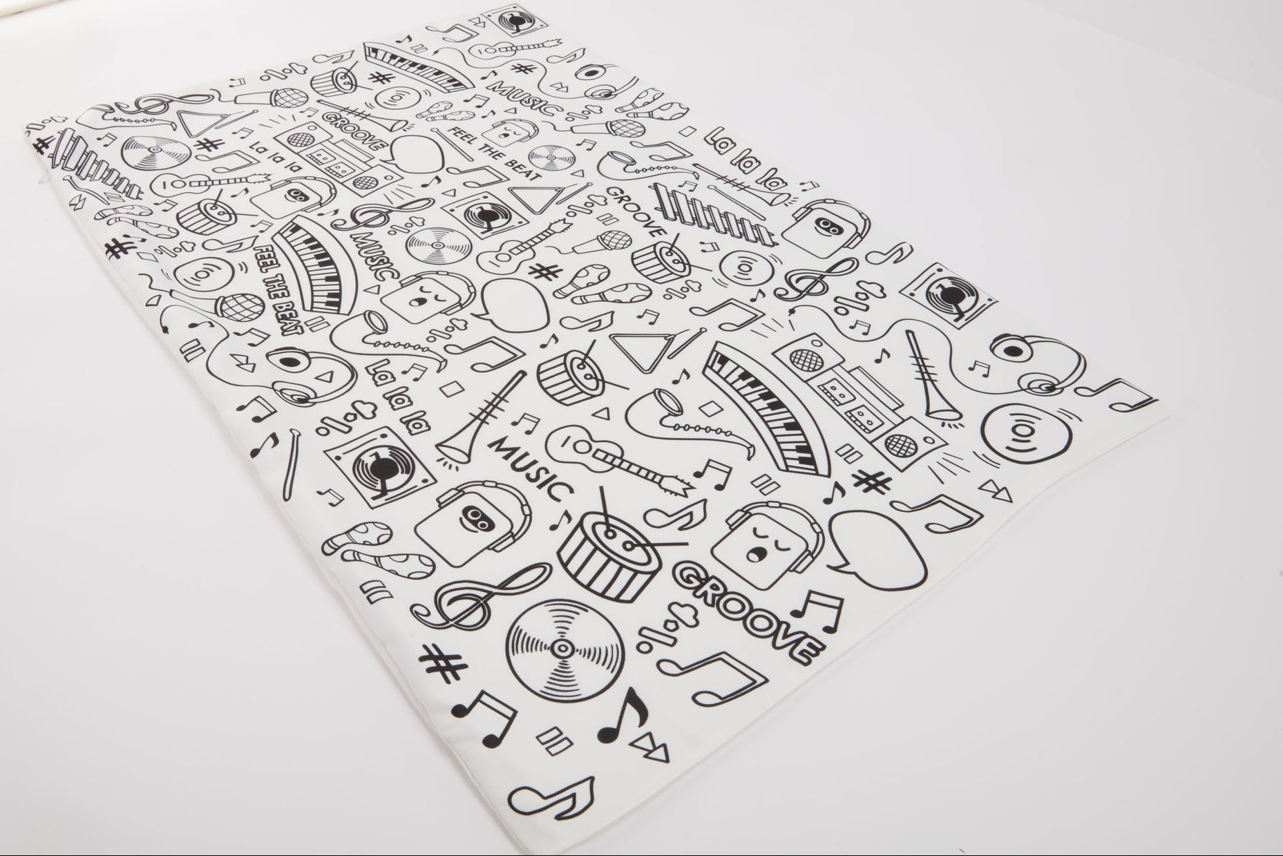 FEEL THE BEAT PILLOW CASE