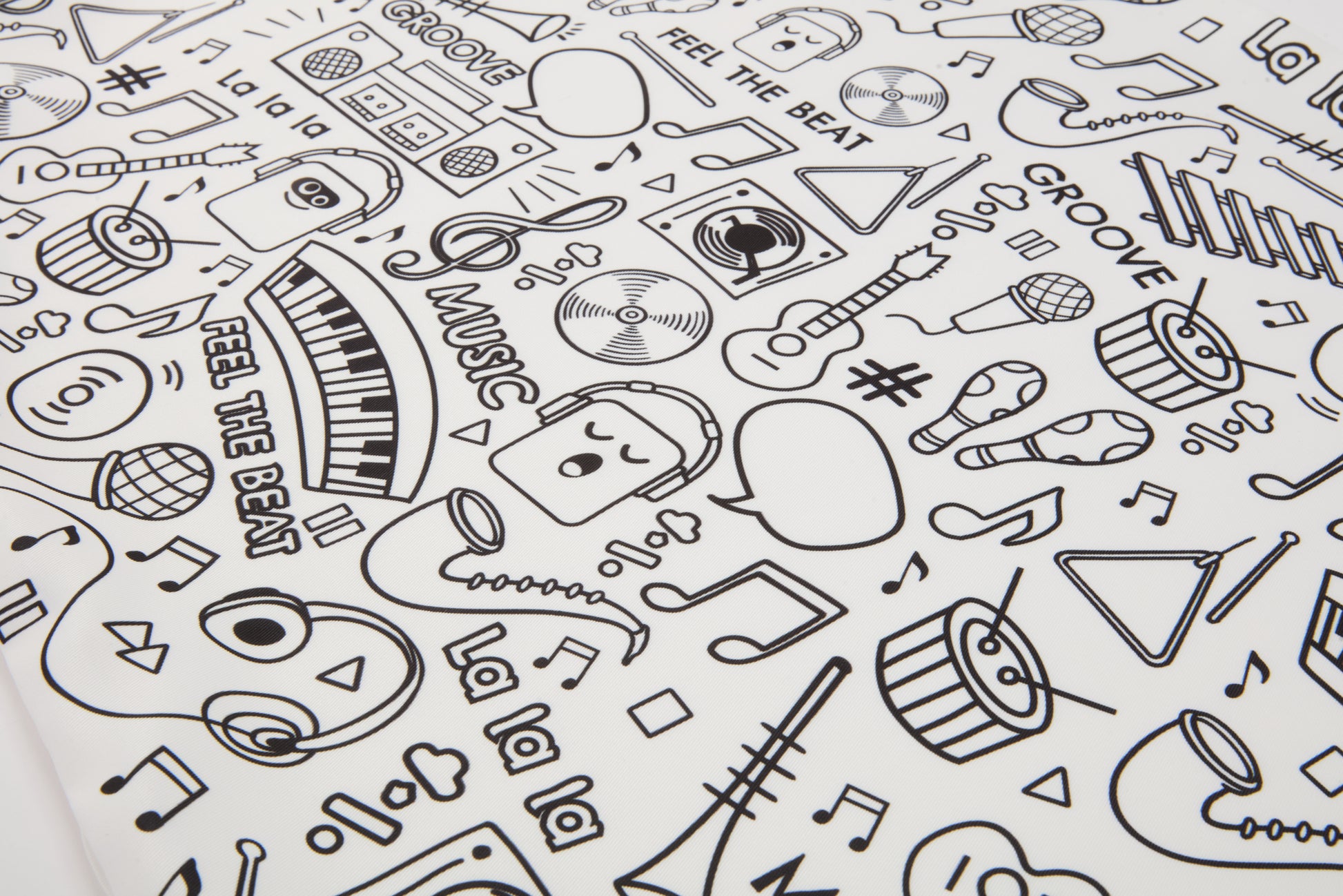 FEEL THE BEAT PILLOW CASE